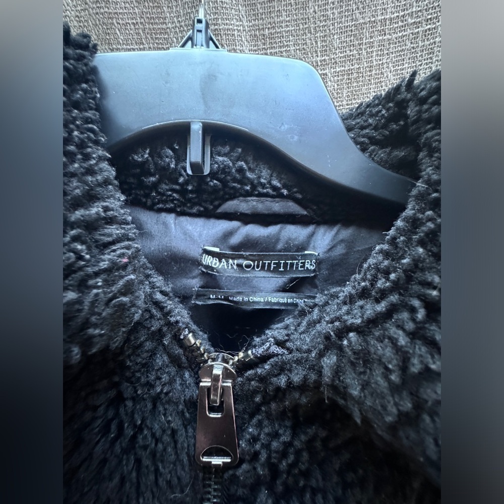 Urban outfitters black oversized teddy jacket size medium - Picture 5 of 8